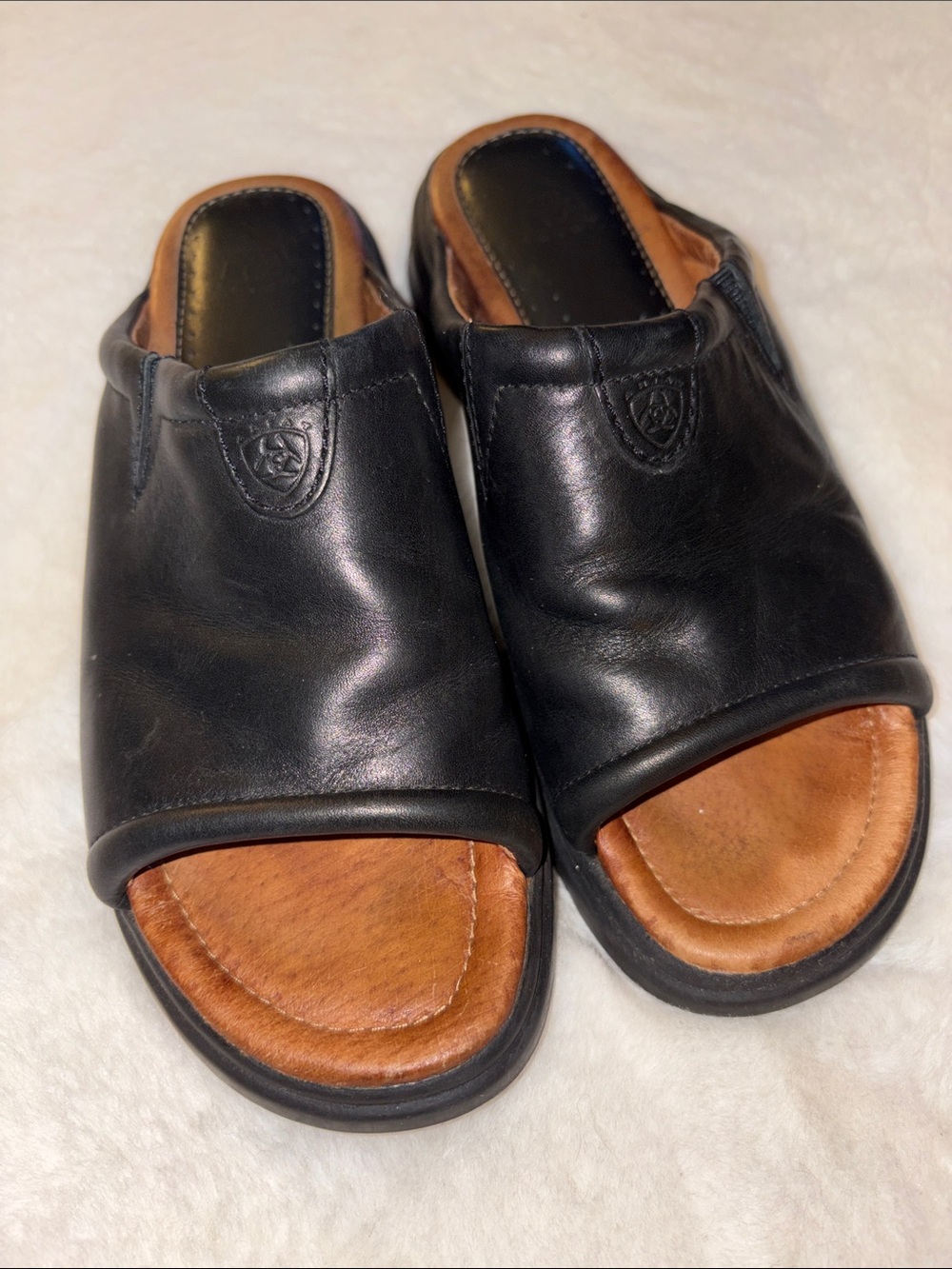 Ariat women’s low wedge slide black leather sandals size:7